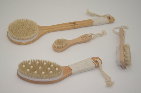 Eco-Friendly Bamboo Bath Brush Set – 4 Natural Brushes